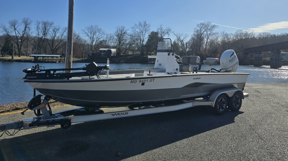 2025 Vexus ACX2210 Center Console